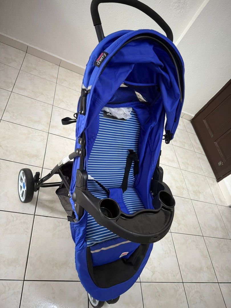 Baby Carrier & Stroller (Category: Carriers & Slings) located in Jelutong. Submitted by pretzel7 (Listing ID 1382175186, Image 3). Description: Stroller Brand: Sweet Chery Condition: Rarely used (5-6 times only) Baby Carrier Brand: Baby Kiko Condition: Fantastic (Average use) Selling Price (Combo): RM150 (negotiable) Pick up at Jelutong, Mutiara Heights or postage (borne by purchaser).