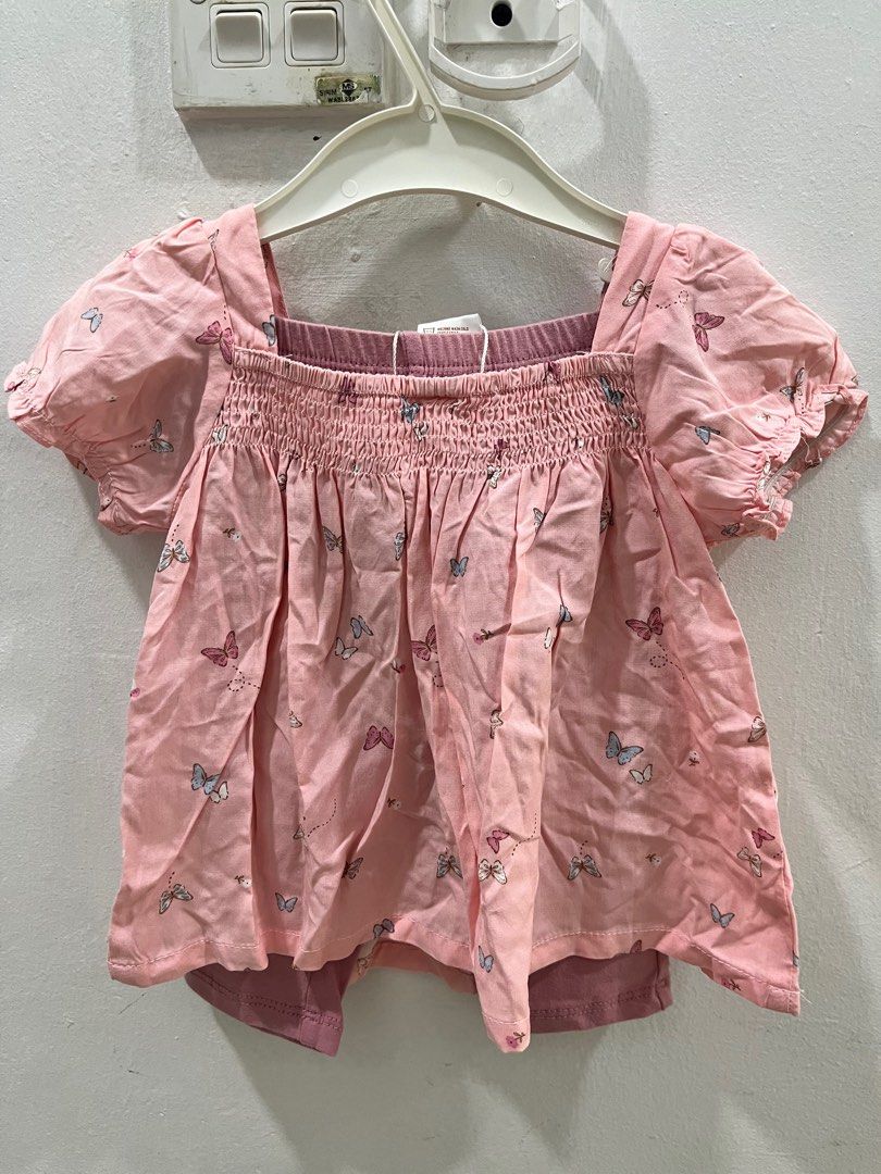 Baby girl set TINY BUTTON (Category: Babies & Kids Fashion) located in Port Dickson. Submitted by mine2you (Listing ID 1382256423, Image 3). Description: Set of blouse and three quarter pant NEW WITH TAG .