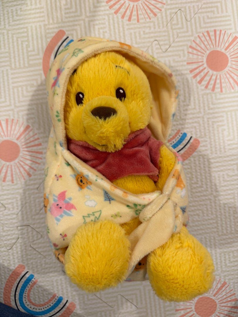 Baby Winnie The Pooh (Category: Babies & Kids Fashion) located in Makati City. Submitted by l3.go (Listing ID 1382171634, Image 2). Description: .