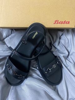 (Category: ) located in . Submitted by irahwardrobe (Listing ID 1382124734, Image 1). Description: .