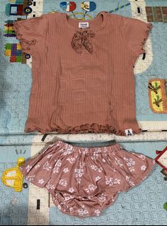 (Kategori: ) berada di . Dikirim oleh prelovedmitha (ID iklan 1382197518, Gambar 1). Deskripsi: .