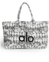 (Kategori: ) berada di . Dikirim oleh littlegwenpreloved (ID iklan 1382115116, Gambar 1). Deskripsi: .