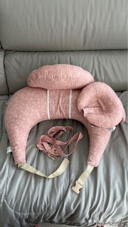(Category: ) located in . Submitted by ayaswardrobe (Listing ID 1382166998, Image 1). Description: .