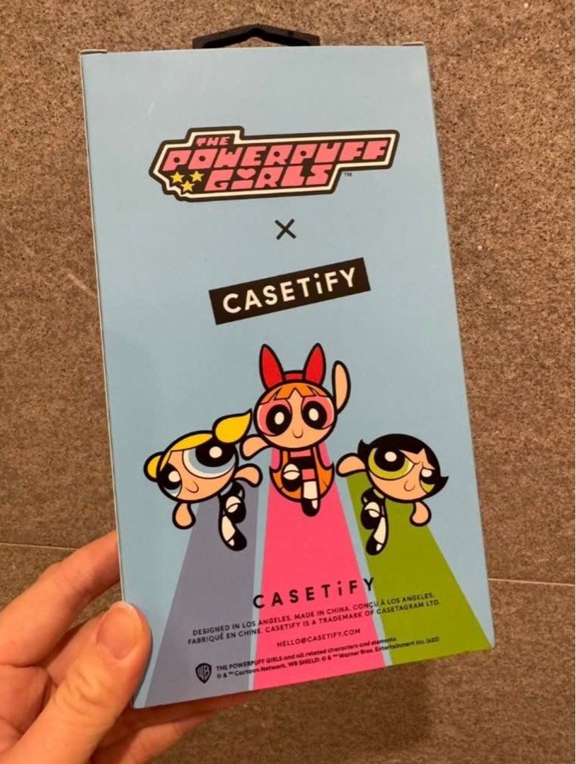 由 tge1119 (刊登 ID 1382182581，圖片 2) 提交，位於 台北市 (Taipei) 的 CASETiFY 飛天小女警聯名款手機殼 for iPhone 15 Pro Max - MagSafe Compatible (類別：手機套及手機殻)，說明：原價2000初 9成新、有些微使用痕跡 MagSafe 兼容 iPhone 15 Pro Max適用。