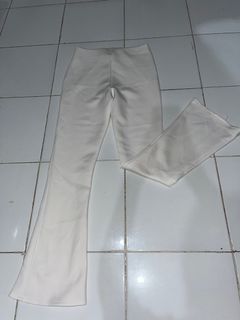 (Kategori: ) berada di . Dikirim oleh lsabeljsmn (ID iklan 1382217358, Gambar 1). Deskripsi: .