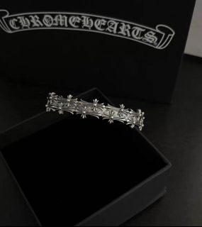 Chrome Hearts Chrome Hearts Full Print Cross Flower Open Cuff Bracelet64236319491843110