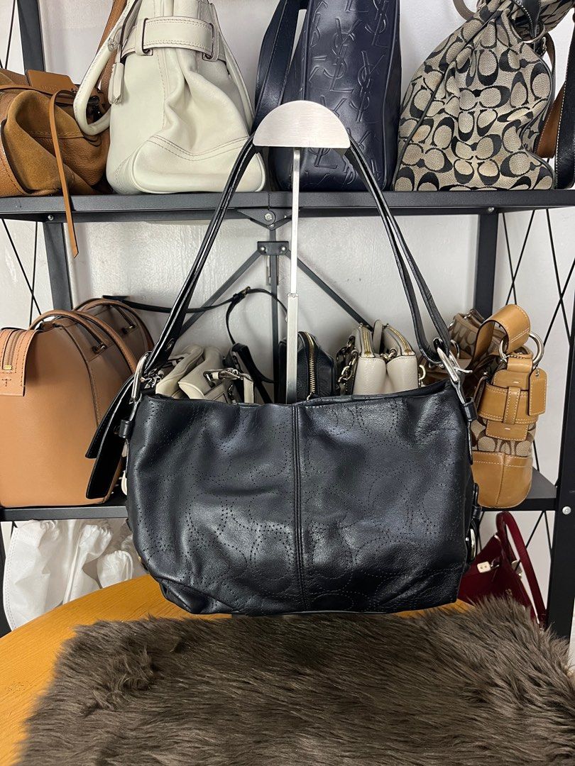 Coach Hobo Shoulder Bag with Perforated Logo (Black) (Category: Luxury Bags & Wallets) located in Quezon City. Submitted by eclipse.leandro (Listing ID 1382250121, Image 1). Description: Coach Hobo Shoulder Bag with Perforated Logo (Black) Condition: 9/10 24cm x 14.5cm 3,500 PHP Issue: no coach tag All products are 100% Authentic bought from Japan. Disclaimer: We are not affiliated with the brands listed. #LuvLuxe #LuxuryJPNFinds.