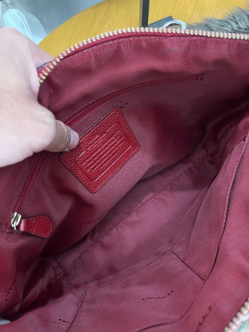 Coach Mini Kelsey Crossbody Bag (Red) (Category: Luxury Bags & Wallets) located in Quezon City. Submitted by eclipse.leandro (Listing ID 1382248363, Image 3). Description: Coach Mini Kelsey Crossbody Bag (Red) Condition: 8.5/10 25cm x 20cm 3,750 PHP All products are 100% Authentic bought from Japan. Disclaimer: We are not affiliated with the brands listed. #LuvLuxe #LuxuryJPNFinds.
