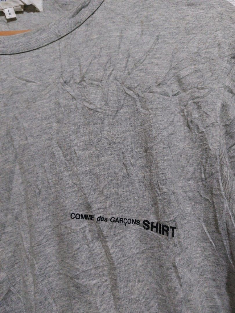 Comme des garcons (Category: Tshirts & Polo Shirts ) located in Tagum. Submitted by roxasteofilo (Listing ID 1382104724, Image 2). Description: Comme des garcons Size large tag need wash only L28 W19.5 price 850 free shipping po.