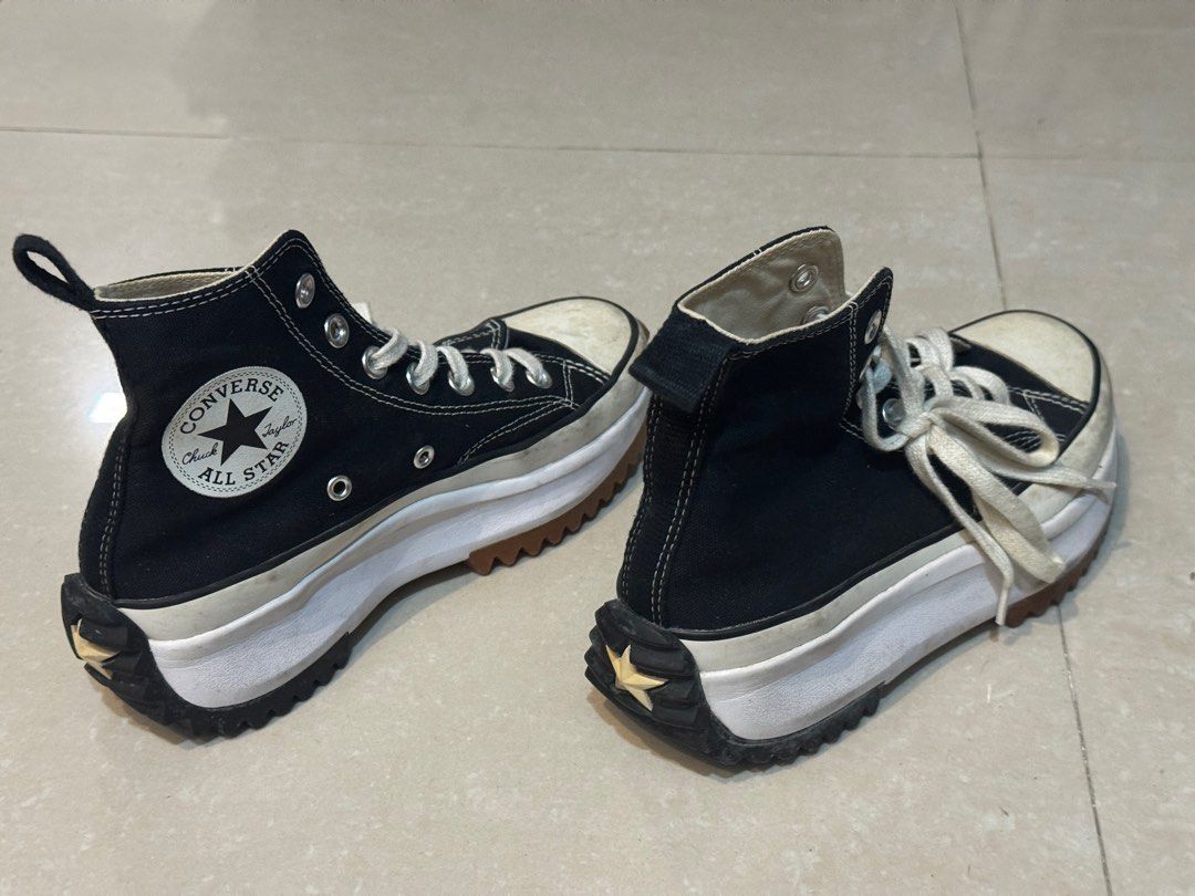 Converse- Run Star Hike (Category: Sneakers) located in Antipolo. Submitted by abc__mart (Listing ID 1382129502, Image 2). Description: .