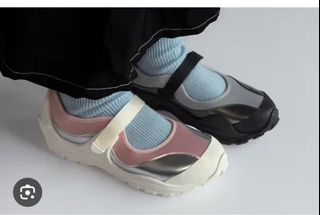 （分類：）位於 。 由 karinaby 提交（商品編號 1382225393，圖片 1）。簡介： 。