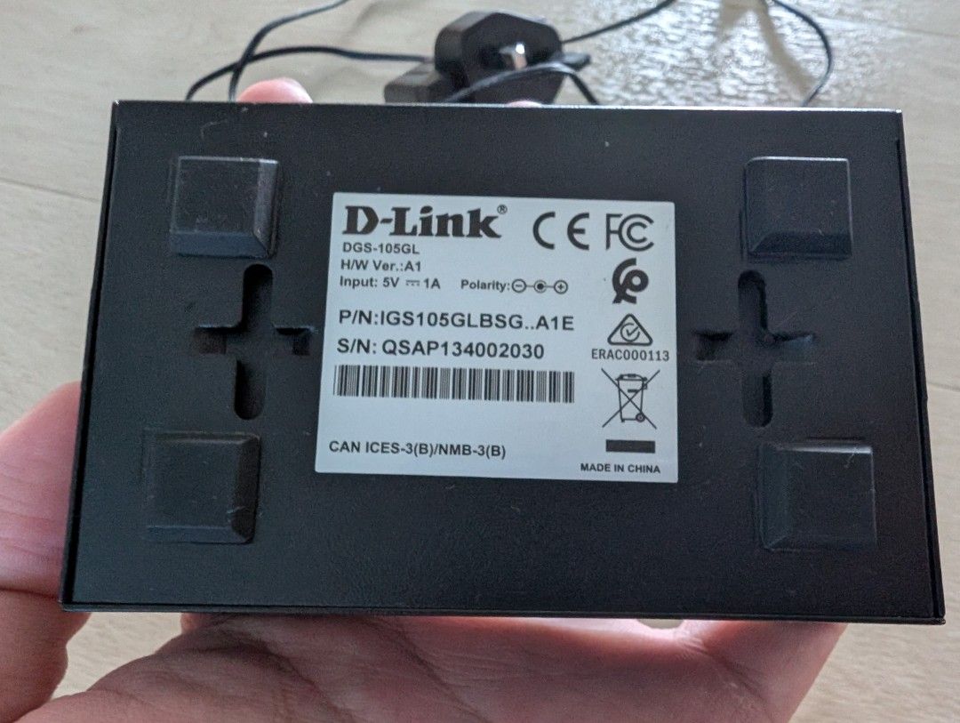 D-Link DGS-105GL 5-Port Gigabit Switch63218248677635112