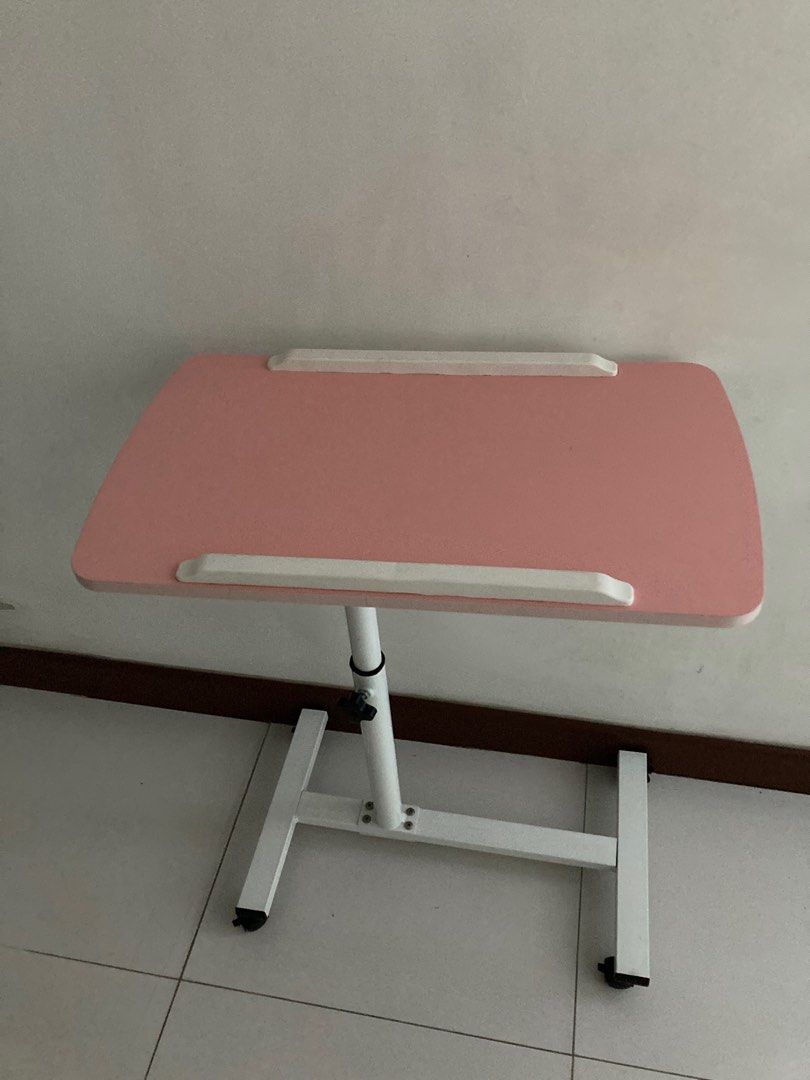 Foldable Table (Category: Tables & Sets) located in Singapore. Submitted by blessed19 (Listing ID 1382212574, Image 1). Description: Bedside movable tray for meals etc.