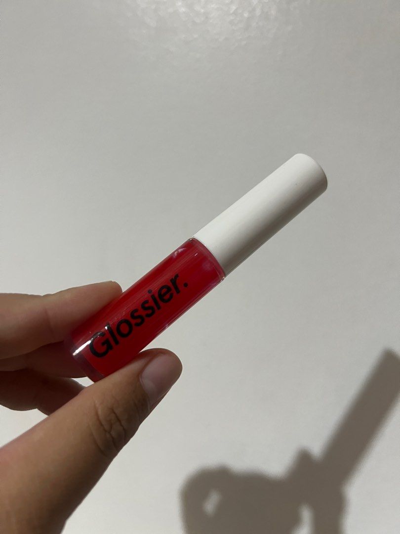Full Size Glossier Lip Gloss in Red (Category: Makeup) located in Quezon City. Submitted by nugssells (Listing ID 1382277823, Image 1). Description: ‼️FINAL PRICE POSTED – NO HAGGLING. LOW BALLERS WILL BE IGNORED. ‼️ Authentic from the US Just swatched No box, from a Sephora Favorites Set .