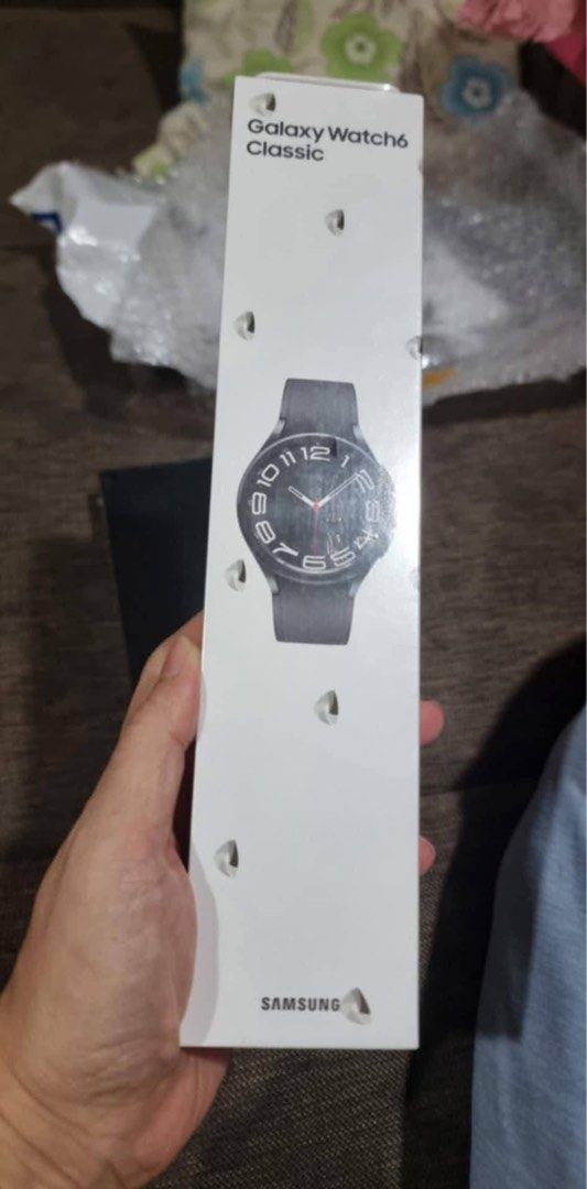Galaxy Watch 6 Classic (Category: Men's Watches) located in Mandaluyong City. Submitted by margemerx (Listing ID 1382101626, Image 3). Description: Selling Samsung Galaxy Watch 6 Classic Regular price: Ps22,900.00 Selling for: Ps17,000.00 negotiable (please be fair) Sealed box with warranty RFS: I already have one, exact model and color.