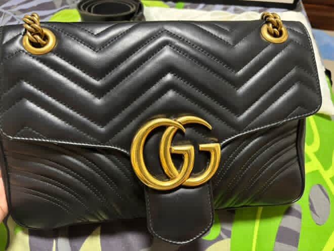 Gucci Marmont Medium Black / 2016 (Category: Luxury Bags & Wallets) located in Quezon City. Submitted by preloved.byfam (Listing ID 1382207848, Image 2). Description: Bought in 2019 from Gucci Greenbelt Complete with Box and Dustbag.