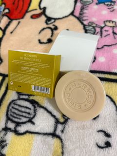 （分類：）位於 。 由 dreydreyw 提交（商品編號 1382273376，圖片 1）。簡介： 。