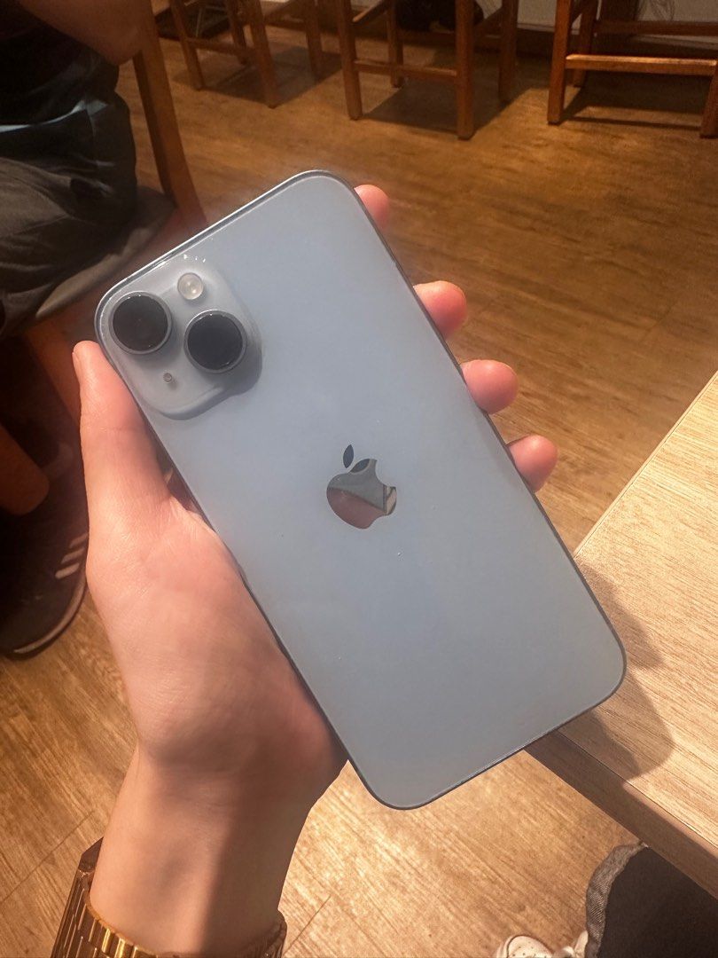 由 brooke817 (刊登 ID 1382132749，圖片 1) 提交，位於 台中市 (Taichung) 的 iphone14 （前鏡頭模糊 可議價） (類別：iPhone 14 系列)，說明：。