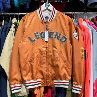 (Kategori: ) berada di . Dikirim oleh haloha.thrift (ID iklan 1382101017, Gambar 1). Deskripsi: .