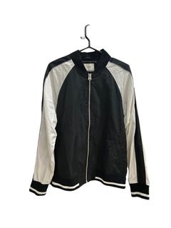 (Kategori: ) berada di . Dikirim oleh preloved.barangsendiri (ID iklan 1382210866, Gambar 1). Deskripsi: .