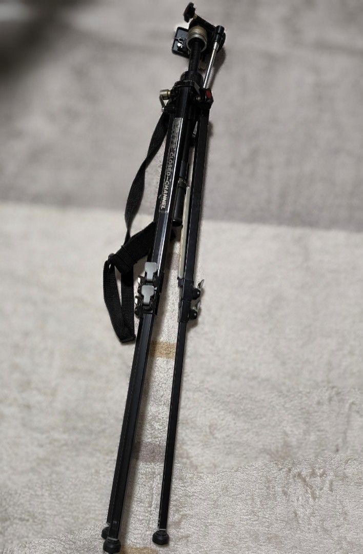 Japan Surplus heavy duty tripod (Category: Tripods & Monopods) located in Cavite. Submitted by csl_corner (Listing ID 1382248035, Image 3). Description: Japan Surplus heavy duty tripod 100% Authentic Original from Japan heavy duty✨ premium quality ✨.