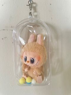 (Category: ) located in . Submitted by toomanyclothes (Listing ID 1382119796, Image 1). Description: .