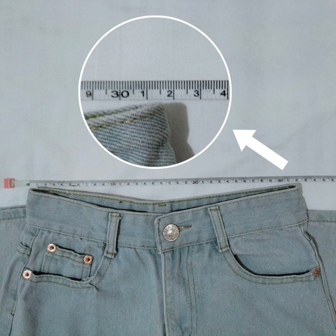 Light Blue Jeans Pants Wide Leg (Category: Jeans) located in San Fernando. Submitted by decluttrwithella (Listing ID 1382157113, Image 2). Description: Size: 26 on tag, measurements are shown in the photos (please allow 1-2 cm difference)📸 Color: Light Blue (colors shown in photos may vary slightly due to lighting and different screens)💙 Condition: Used with care, no damages!👌 PLS READ👇 - Accepting payments thru Gcash - Shipping thru J&T - No