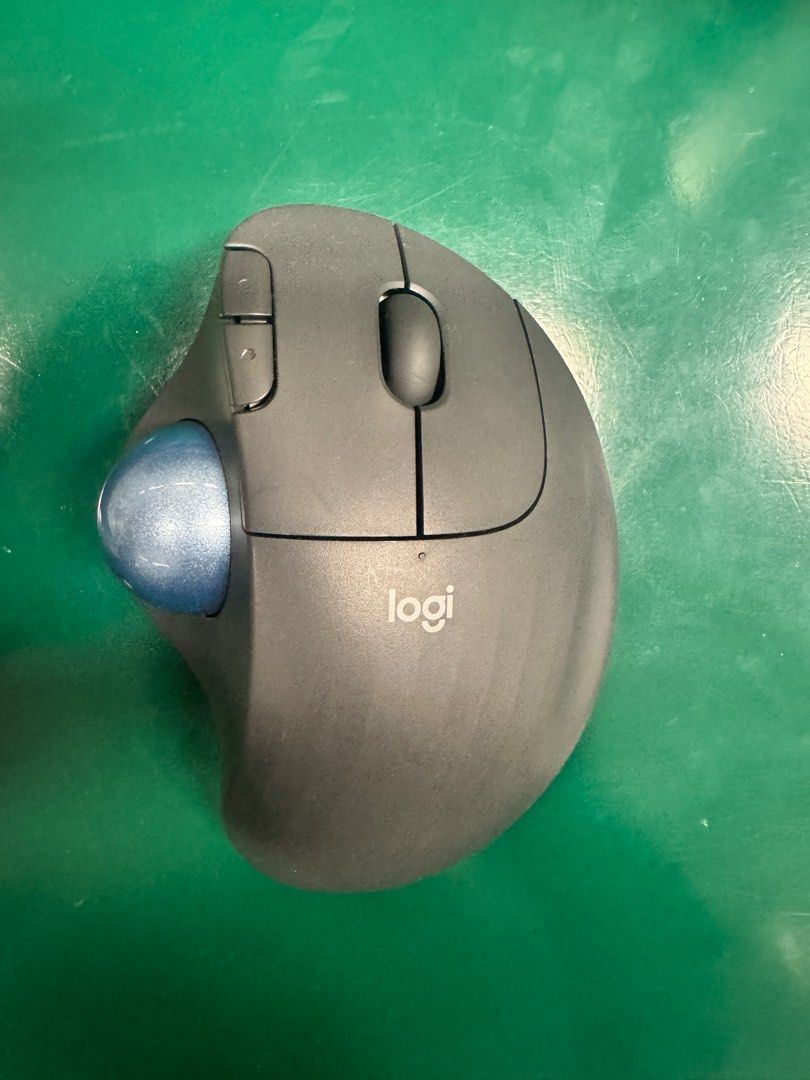 Logitech ERGO M575S Wireless Trackball Mouse63223291485698111