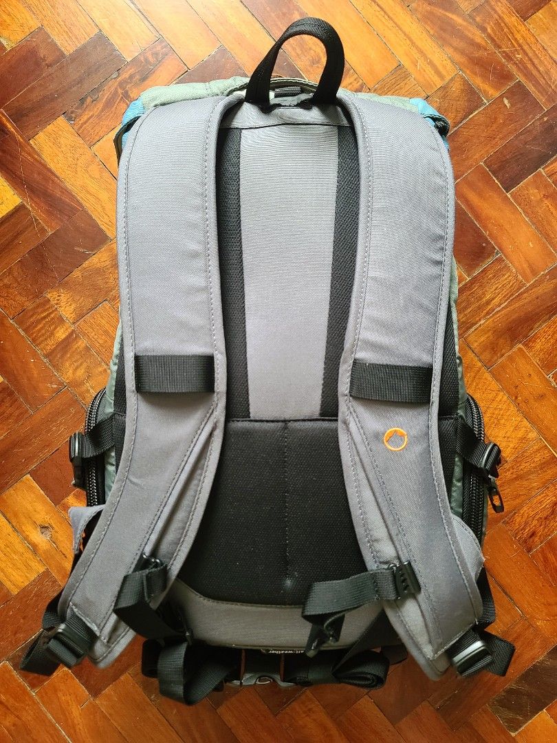 Camera Backpack Lowepro Versapack AW200 (Category: Camera Bags & Carriers) located in Manila. Submitted by gane_esla (Listing ID 1382144959, Image 2). Description: Best buy. Bnew P4,295 Dual side-entry compartments Removable, adjustable dividers Outside pocket Dimensions LxWxH: 31.5 x 22.1 x 49 cm. Top compartment for camera accessories or clothes Camera compartment can hold camera with fixed lens, UWA, 70-200mm lens w/o hood With built-in rain c