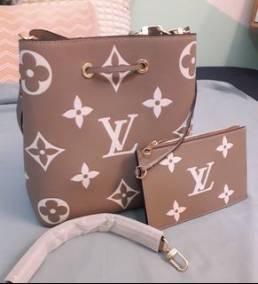 （分類：）位於 。 由 sac_hker.1 提交（商品編號 1382240783，圖片 1）。簡介： 。