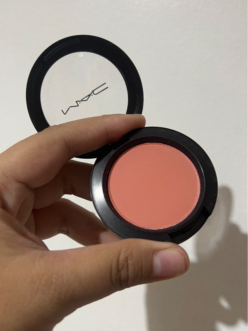 MAC Sheertone Blush in Peaches (Category: Makeup) located in Quezon City. Submitted by nugssells (Listing ID 1382278808, Image 3). Description: ‼️FINAL PRICE POSTED – NO HAGGLING. LOW BALLERS WILL BE IGNORED. ‼️ Authentic from the US Barely used and no flaws or visible signs of usage No more box SRP is around P1,700 .