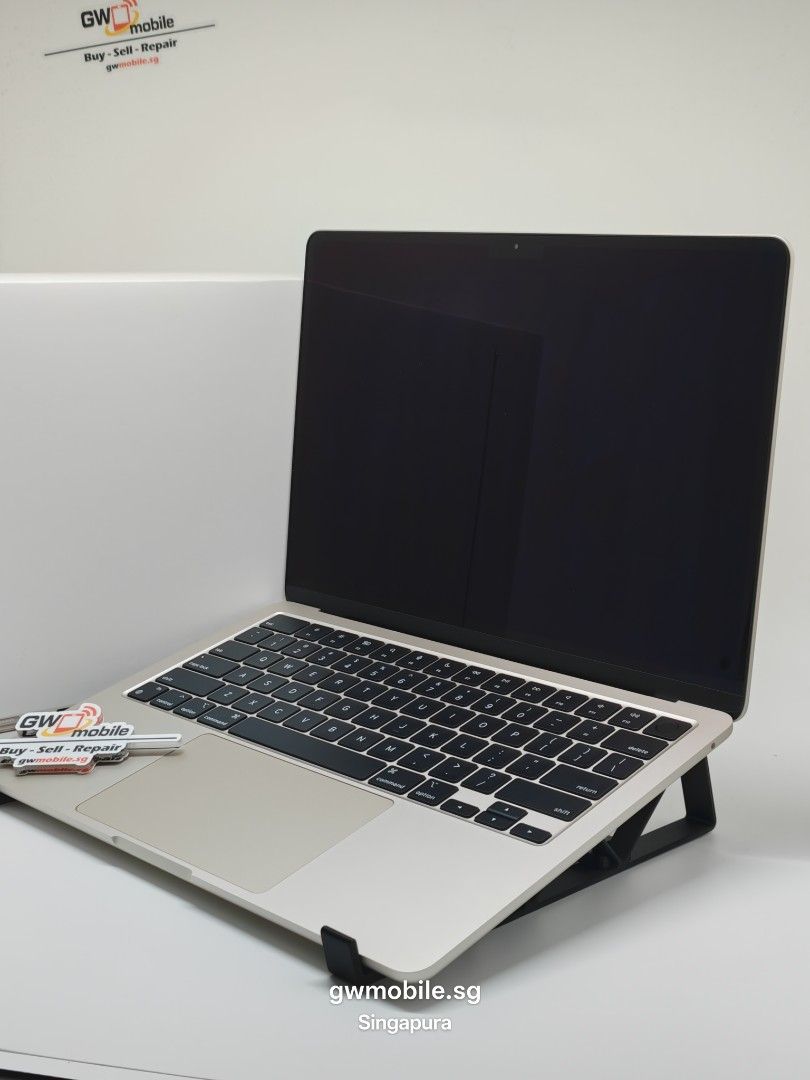 MacBook Air M2 13 inch 8/256GB 861663221267651842114
