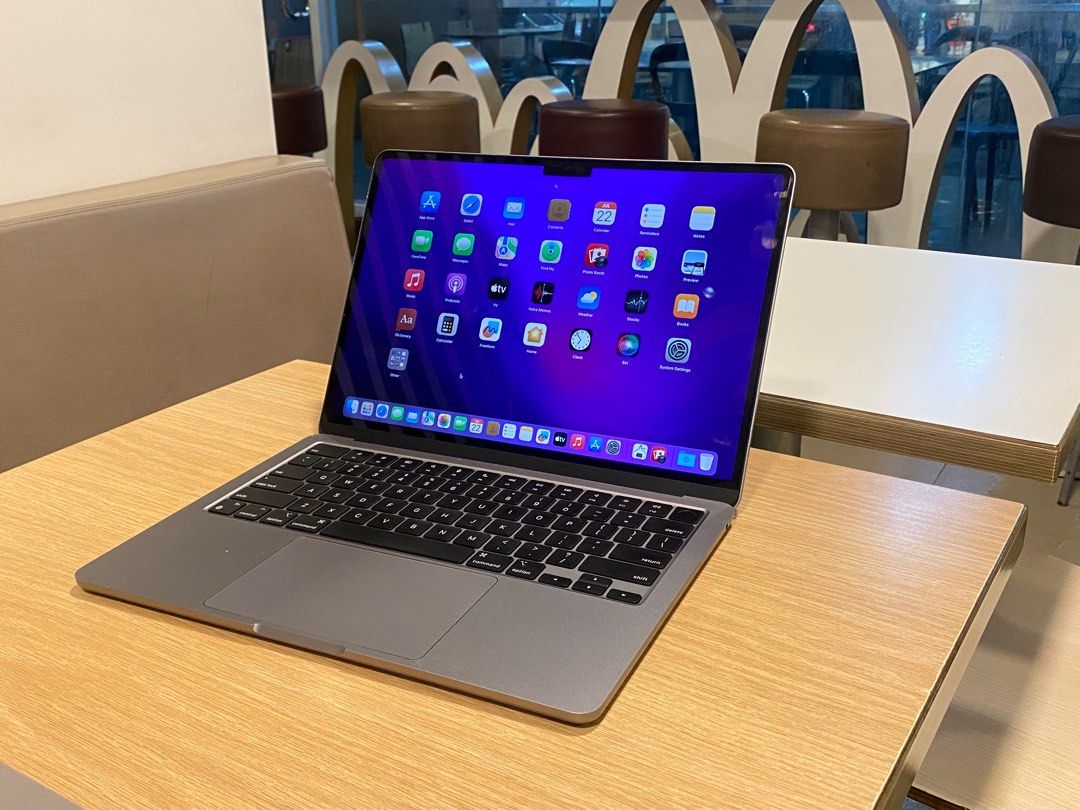 MACBOOK AIR M2 8GB 255 SSD MacOS Sonoma (Category: Laptops & Notebooks) located in San Juan City. Submitted by Karl_Mathew (Listing ID 1382213428, Image 2). Description: MACBOOK AIR M2 8GB 255 SSD MacOS Sonoma Macbook Air M2 8 GB RAM 256 SSD Storage Os Sonoma No Issue No History Of Repair No Hidden Issue PM US FOR MORE DETAILS .