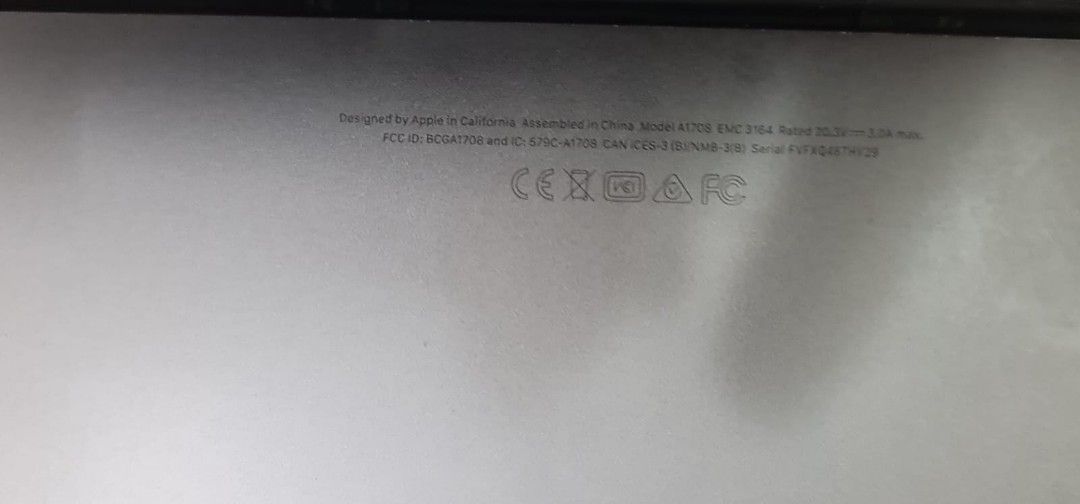 MacBook Pro63165663536898113