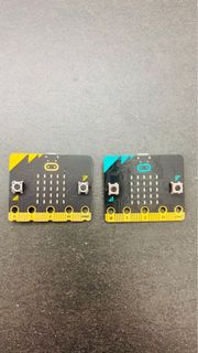 Microbit V2和V1各一 STEM