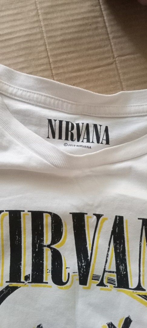 Nirvana (Category: Activewear) located in Bukit Mertajam. Submitted by 137thrift (Listing ID 1382178310, Image 3). Description: pitt 18½ inch length 23inch dm if interested.