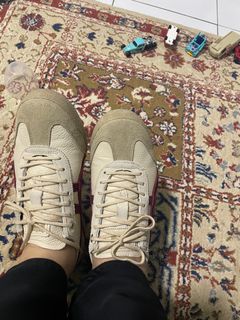 (Category: ) located in . Submitted by alaia22 (Listing ID 1382097688, Image 1). Description: .