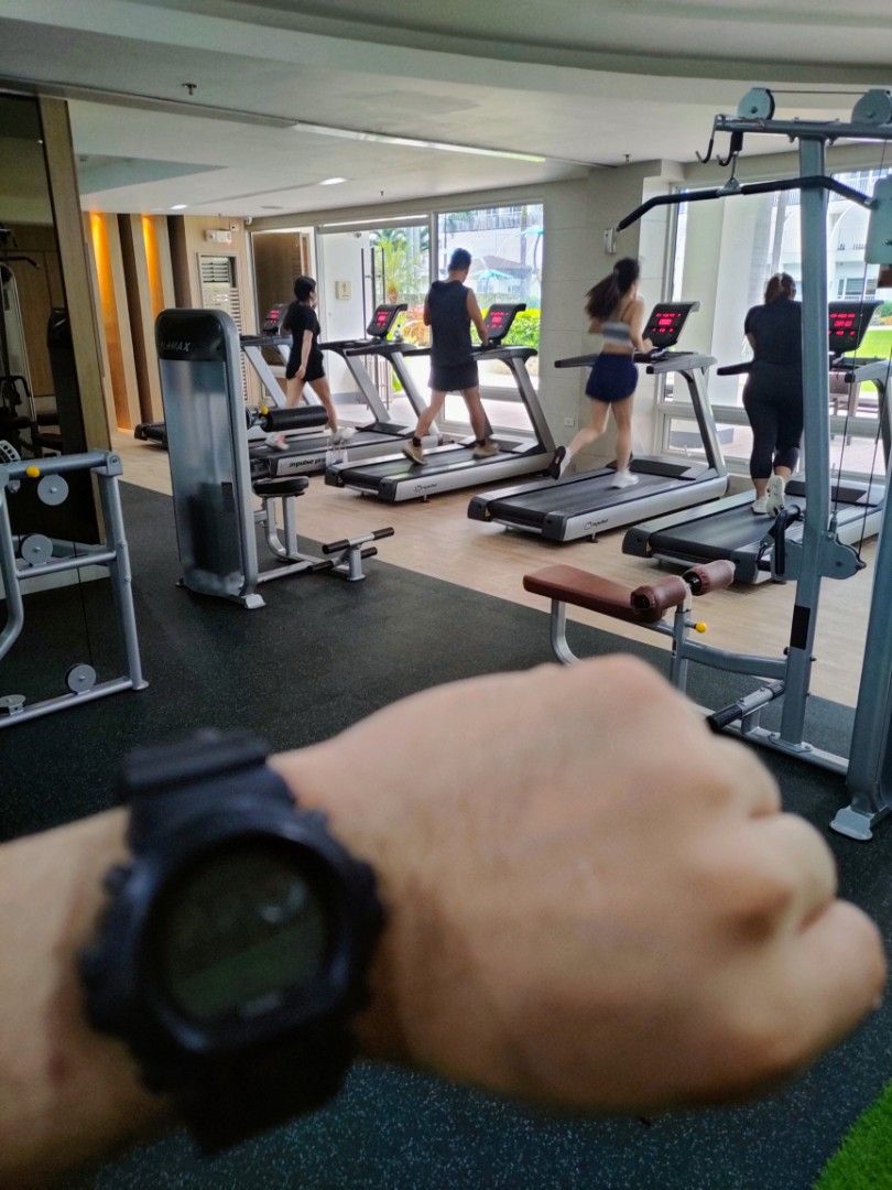 Personal Trainer @ Your Service (Category: Sports & Fitness Nutrition) located in Makati City. Submitted by djchat (Listing ID 1332010766, Image 2). Description: Personal Trainer @ Your Service w/in Metro Manila 📩DM For More info.. ✅your health is an investment, not an expense..