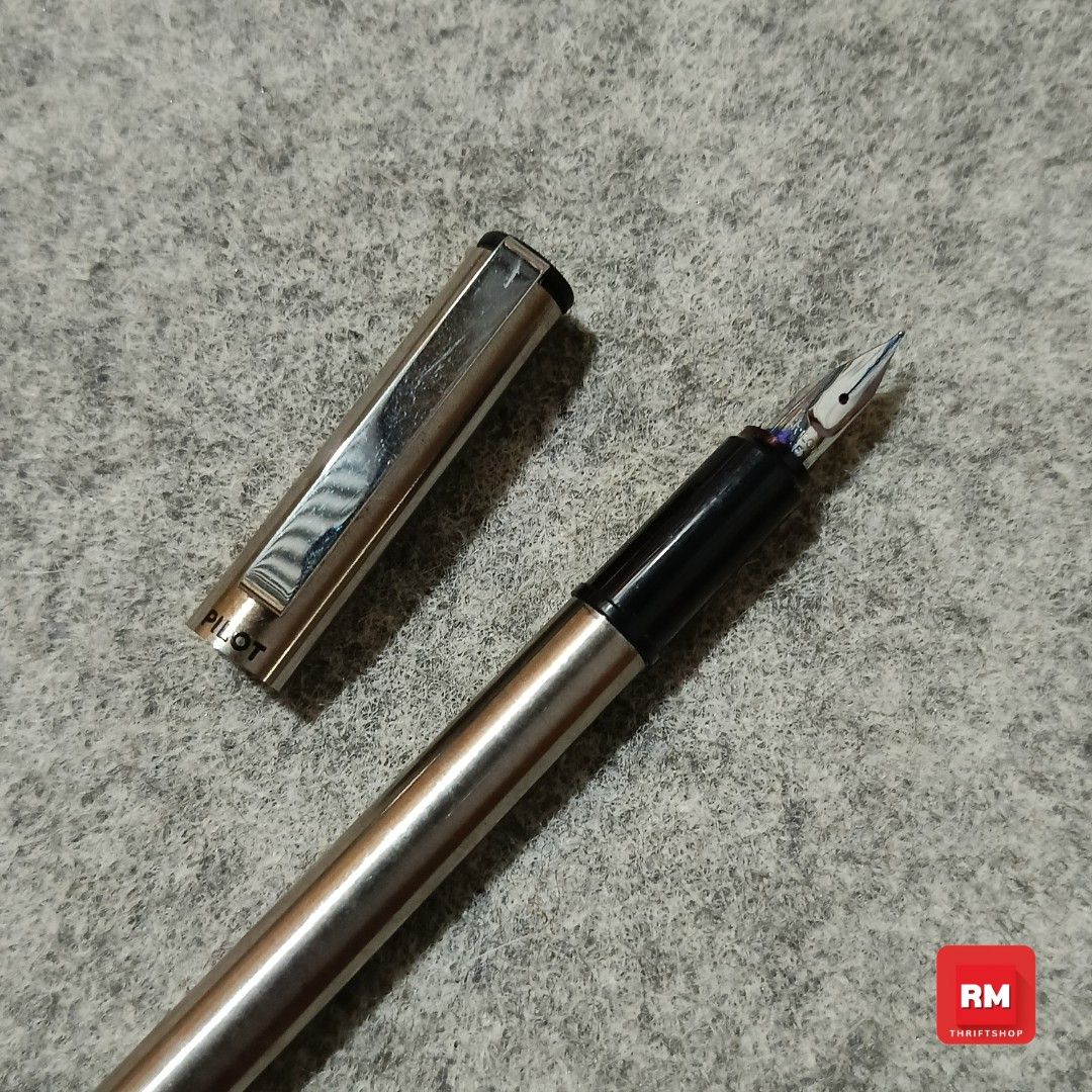 Pilot Fountain Pen | S-18 (Category: Stationery & School Supplies) located in Meycauayan. Submitted by redmants2011 (Listing ID 1382220469, Image 2). Description: Need cleaning Price Fixed MOS - Flash Express S-18.
