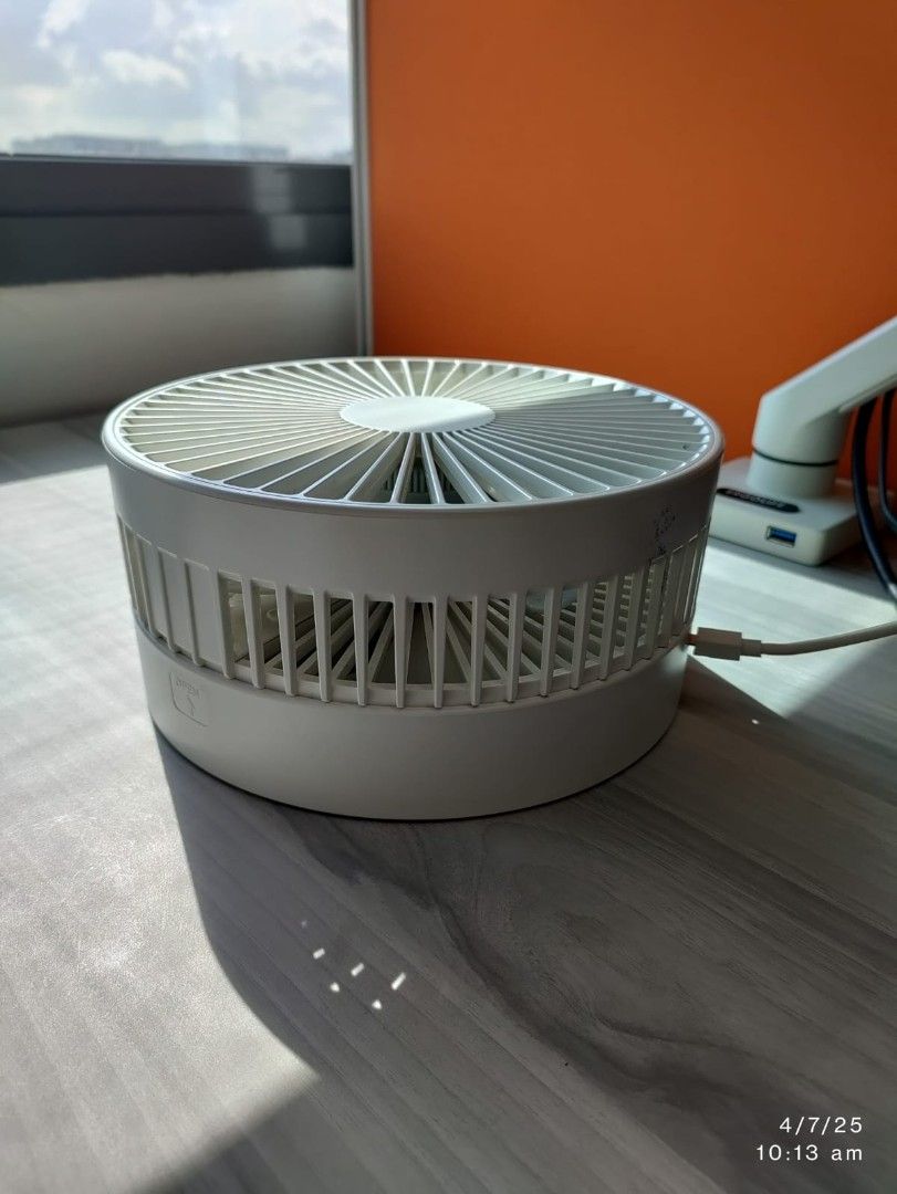 Portable and Foldable White Fan