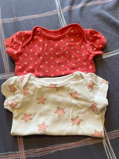 (Category: ) located in . Submitted by anna.wardrobes (Listing ID 1382227673, Image 1). Description: .