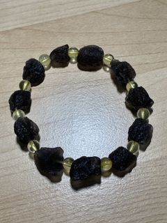 (Category: ) located in . Submitted by DIYshop (Listing ID 1382262658, Image 1). Description: .