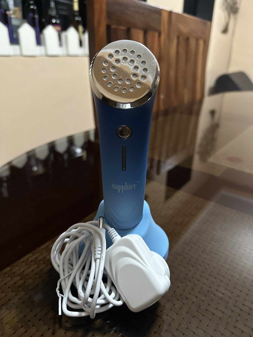Sapphire Skin Rejuvenation by Zero Gravity (Category: Face Care) located in Manila. Submitted by darlenecbg (Listing ID 1382170286, Image 2). Description: PRICE IS NEGOTIABLE for Sure buyers only Orig Price: Php 255k SAPPHIRE, with its blue light phototherapy (415 nm), is your solution to acne. The blue light penetrates into the pores and directly kills p. bacteria growing inside the skin. Research has shown that blue light therapy helps to relie