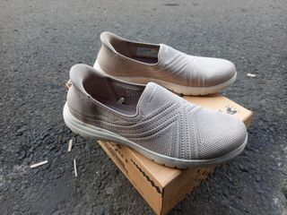 (Kategori: ) berada di . Dikirim oleh hasminkbm (ID iklan 1382110421, Gambar 1). Deskripsi: .