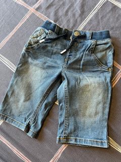 (Category: ) located in . Submitted by anna.wardrobes (Listing ID 1382224487, Image 1). Description: .