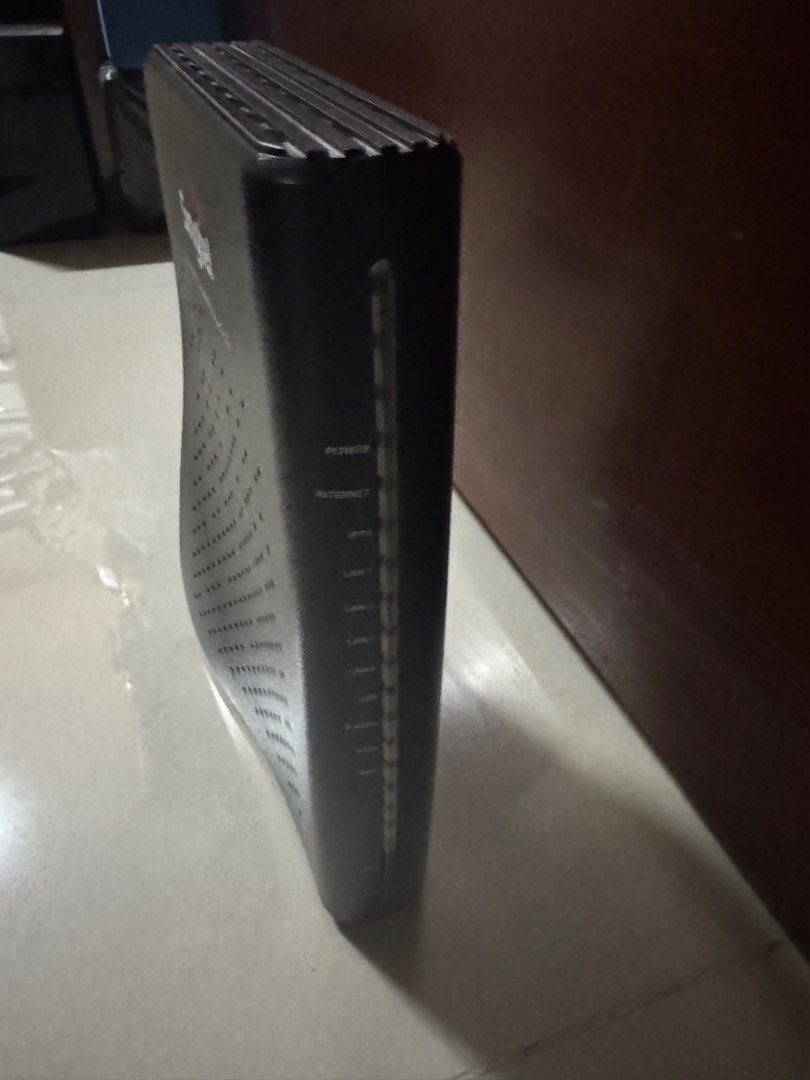Singtel WiFi Gigabit Router AC Plus63149093985411111