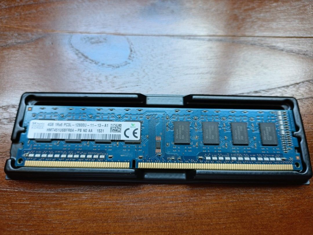 SK Hynix 4GB DDR3 PC3L-12800U RAM