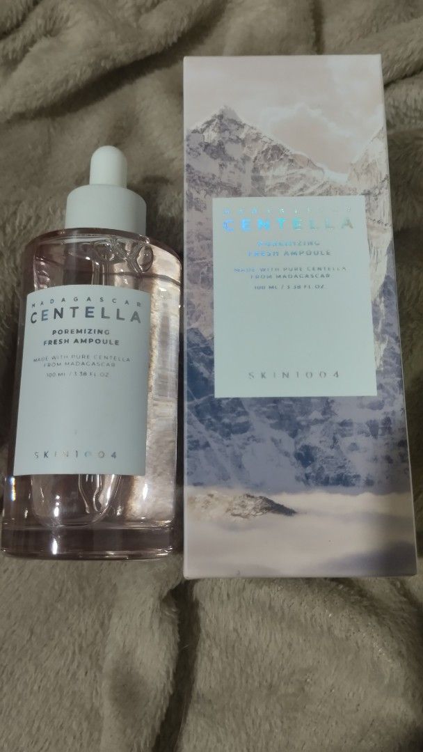 SKIN1004 Madagascar Centella Poremizing Fresh Ampoule (Category: Face Care) located in Quezon City. Submitted by cssybrgn_ (Listing ID 1382288251, Image 1). Description: BRAND NEW and SEALED‼️ (2 pcs. available) FIXED PRICE, NO HAGGLING - 100ml - a lightweight and fast absorbent ampoule that helps minimize the appearance of pores and skin textures - I recommend using it during day time and as a skin prep before makeup - works best when paired wit