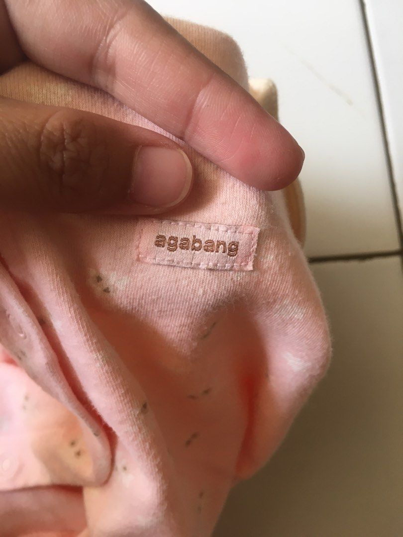 SLEEPSUIT AGABANG SZ 80 (Kategori: Baju Bayi) berada di Tangerang. Dikirim oleh by.loved (ID iklan 1382137856, Gambar 3). Deskripsi: .