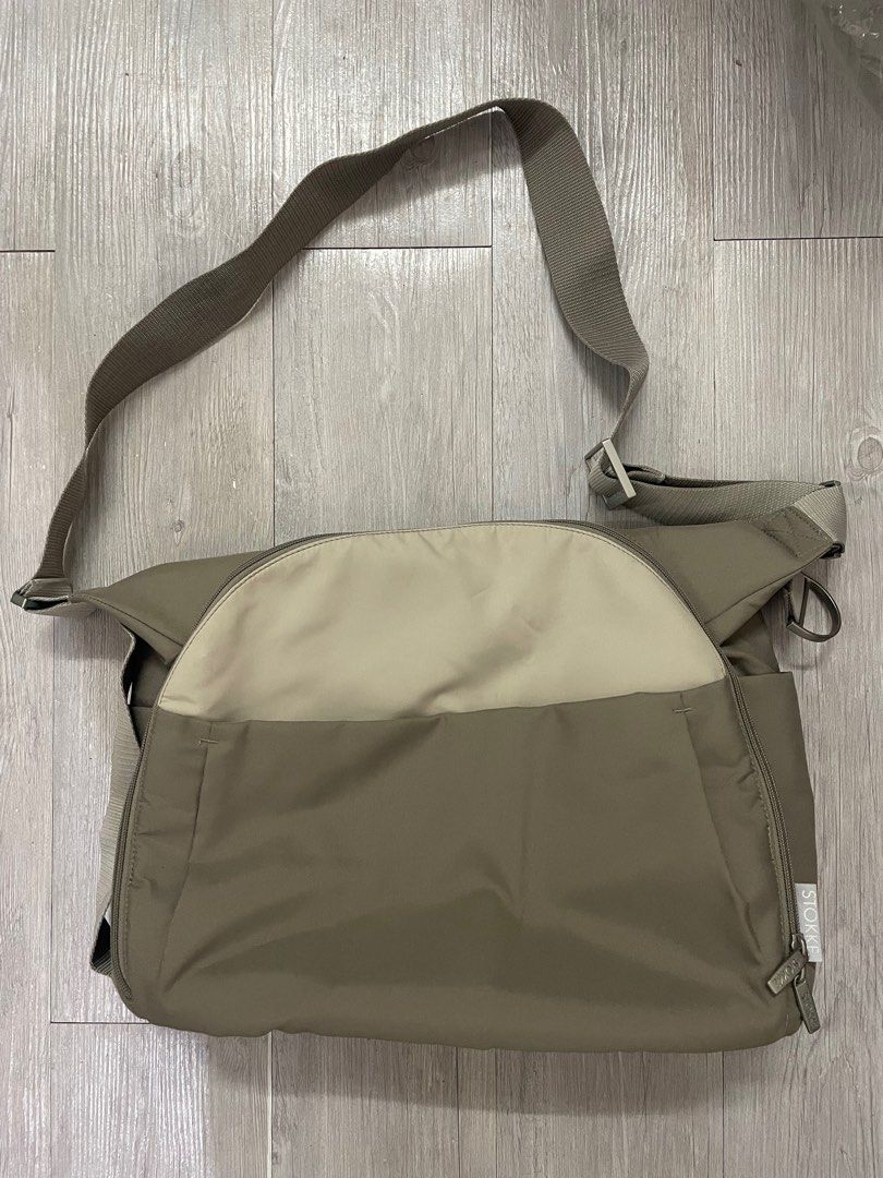 Stokke Xplory Diaper Changing Bag Baby Beige (Category: Diaper Bags & Wetbags) located in Kuala Terengganu. Submitted by gomogioutdoor (Listing ID 1382106183, Image 1). Description: .